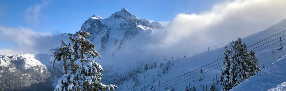 Scenic view of Mount Shuksan